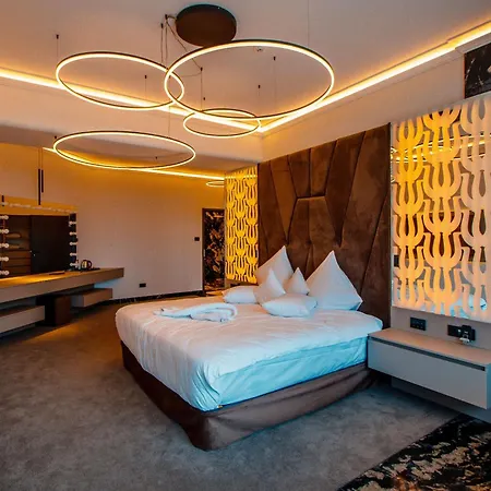 Feriested Wonderland Cluj 4*